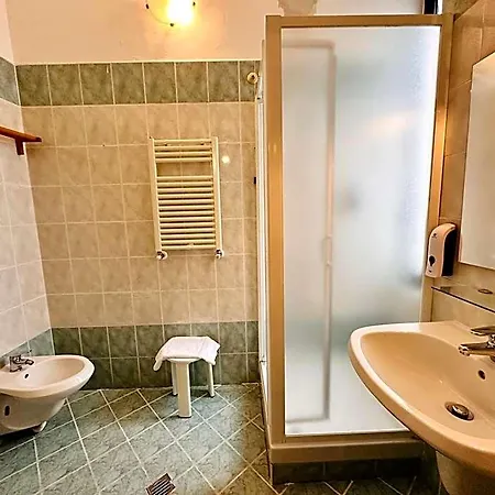 Otel Galata Cenova